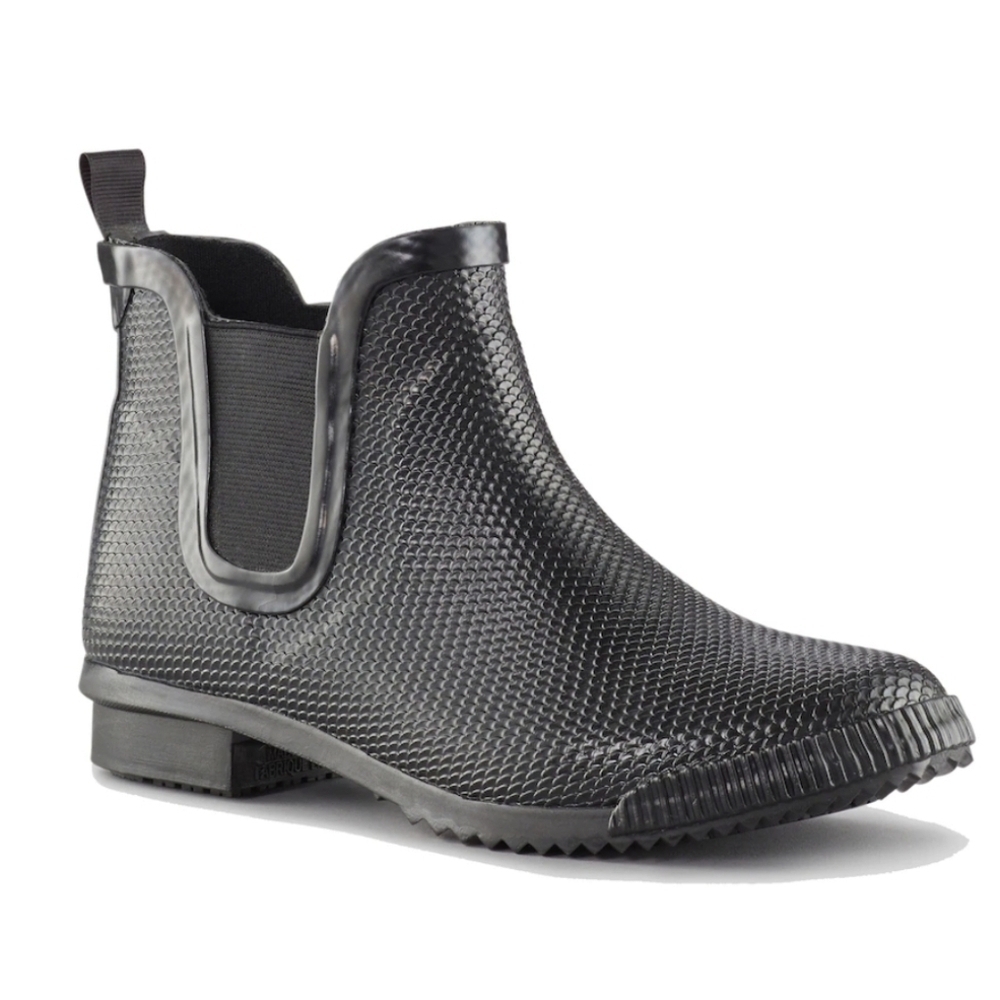 NWOT Cougar Regent Black Textured Waterproof Ankle Boots